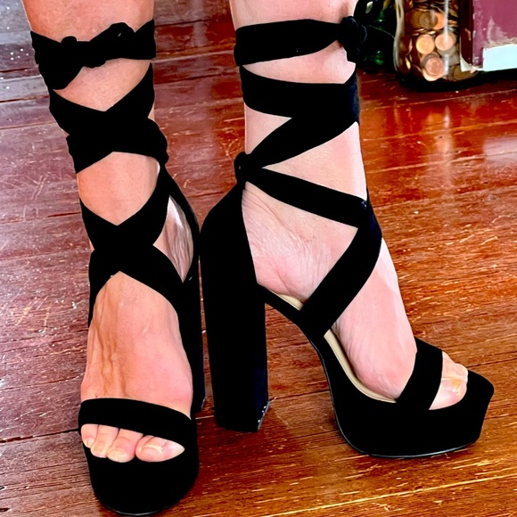 Fashion Nova, 5” chunk heel, suede black tie ups. - Picture 1 of 7